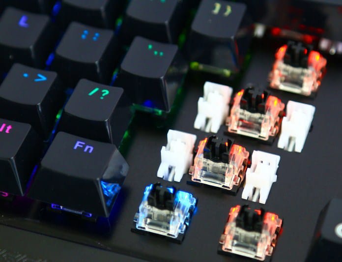 Bàn phím cơ Fuhlen Subverter RGB