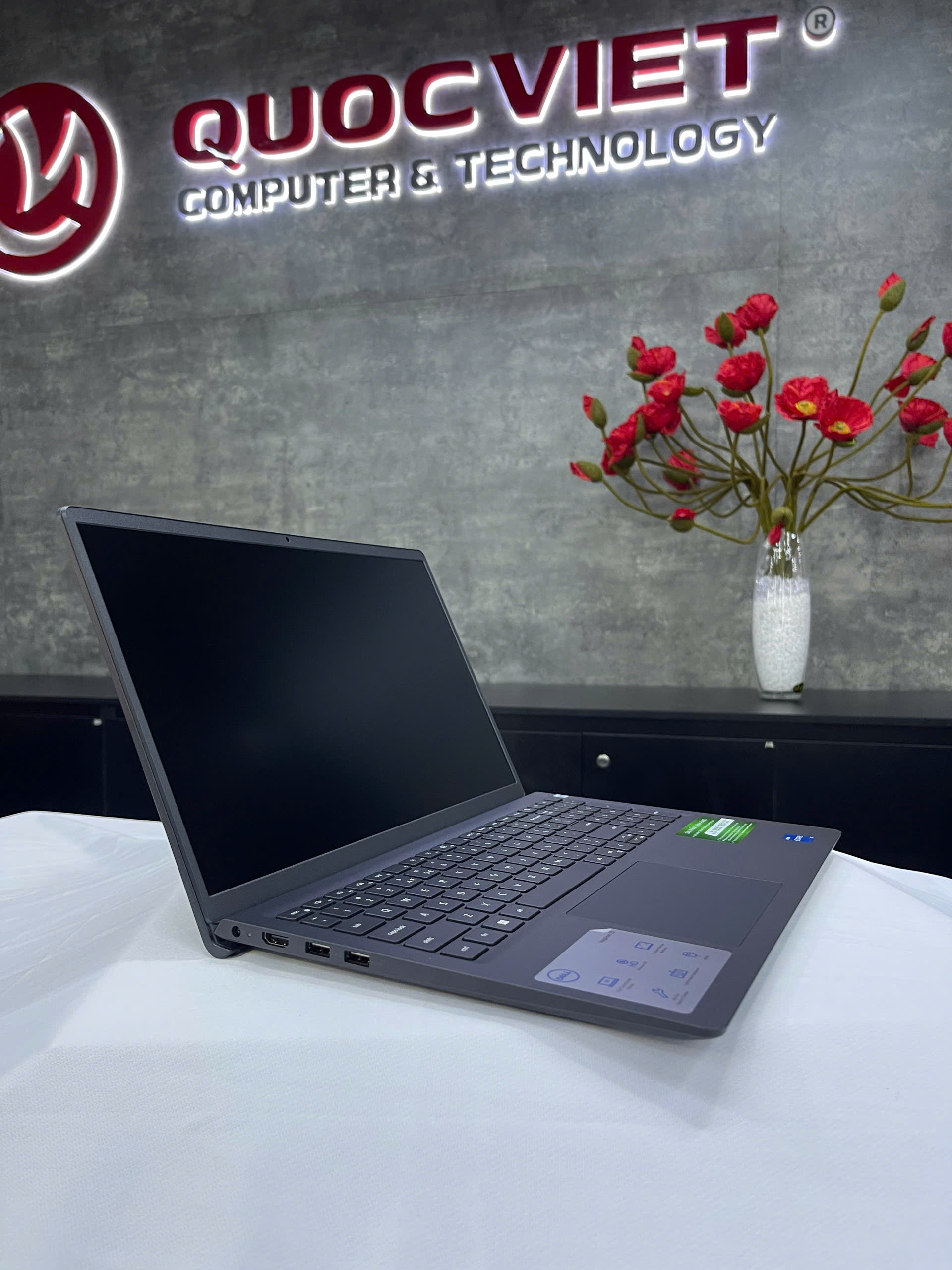 Laptop Dell Inspiron 15 3520 i5U165W11BLU-FP (i5-1235U/16Gb/512GB/15.6FHD/W11/OFHS21/Black)P112F007