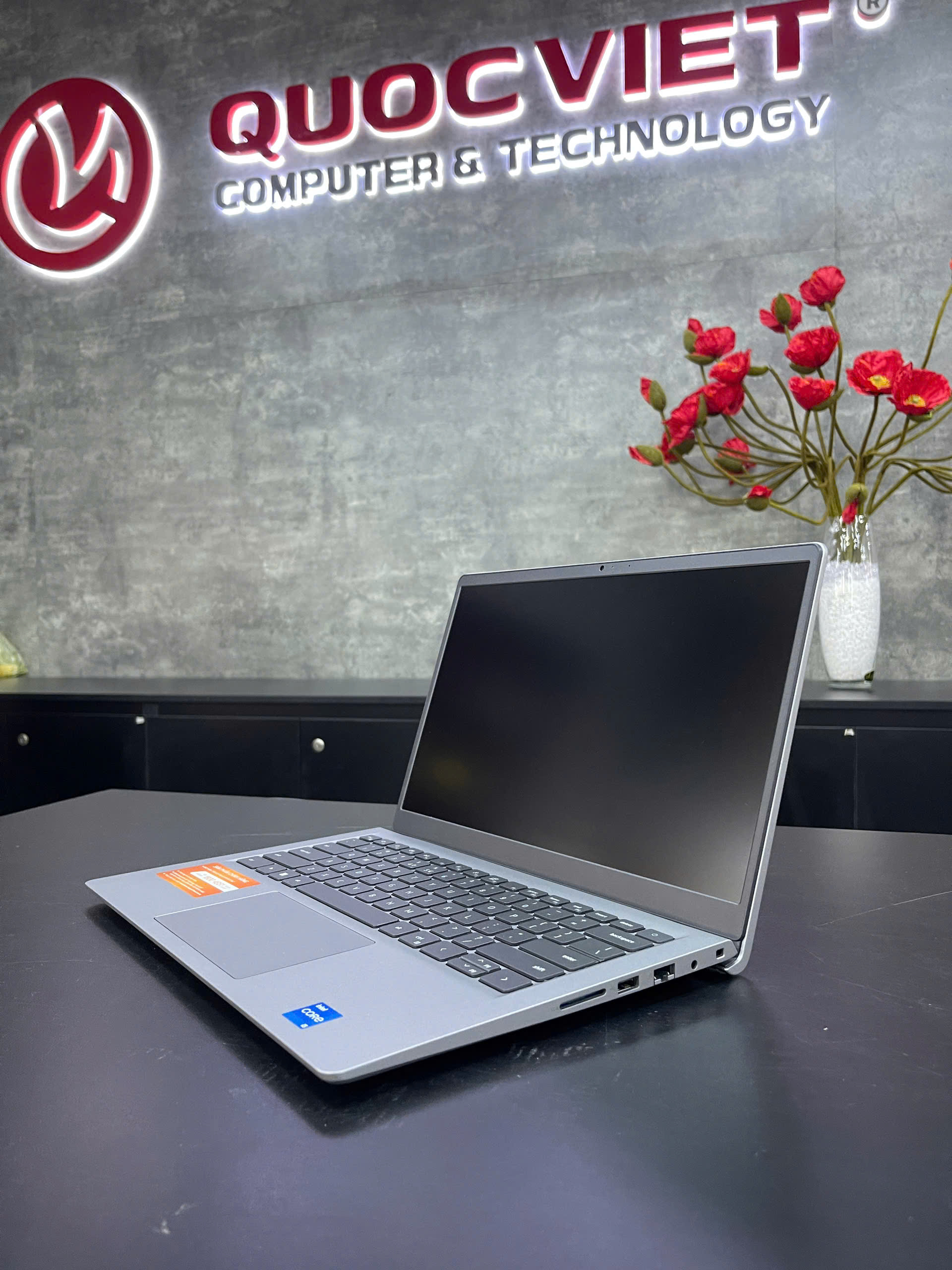 Laptop Dell Vostro 3430 V4I5611W1- Grey (I5-1335U/1x8GB/512GB SSD/14.0 FHD/3C 41WH/UBUNTU 22.04/1Y