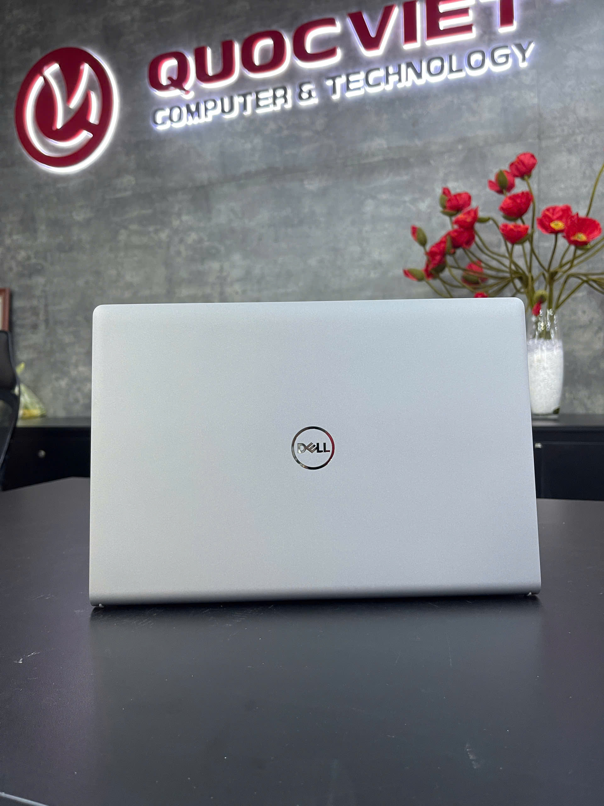Laptop Dell Vostro 3430 V4I5611W1- Grey (I5-1335U/1x8GB/512GB SSD/14.0 FHD/3C 41WH/UBUNTU 22.04/1Y
