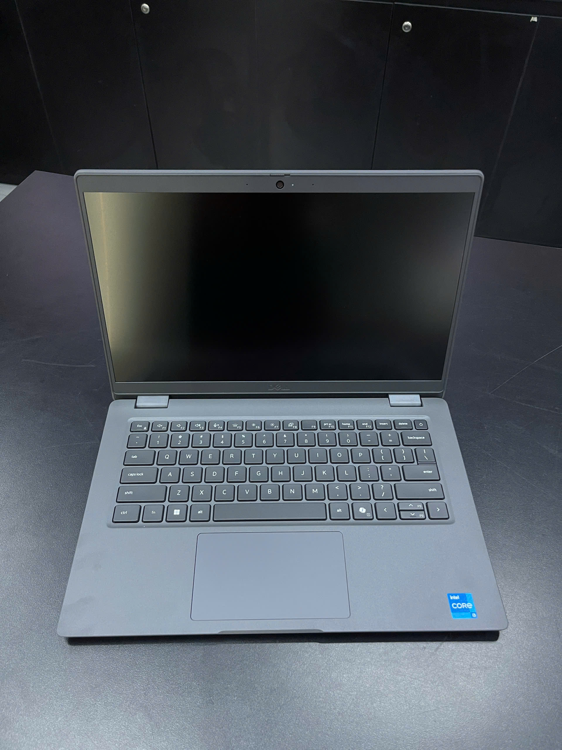 Máy tính xách tay Dell Latitude 3450 (L3450-1335U-16512W) Core i5-1335U/ 16GB/ 512SSD/ 14.0 inch FHD [3 CELLS / Win 11/ PRO SUPPORT/ 1Y]