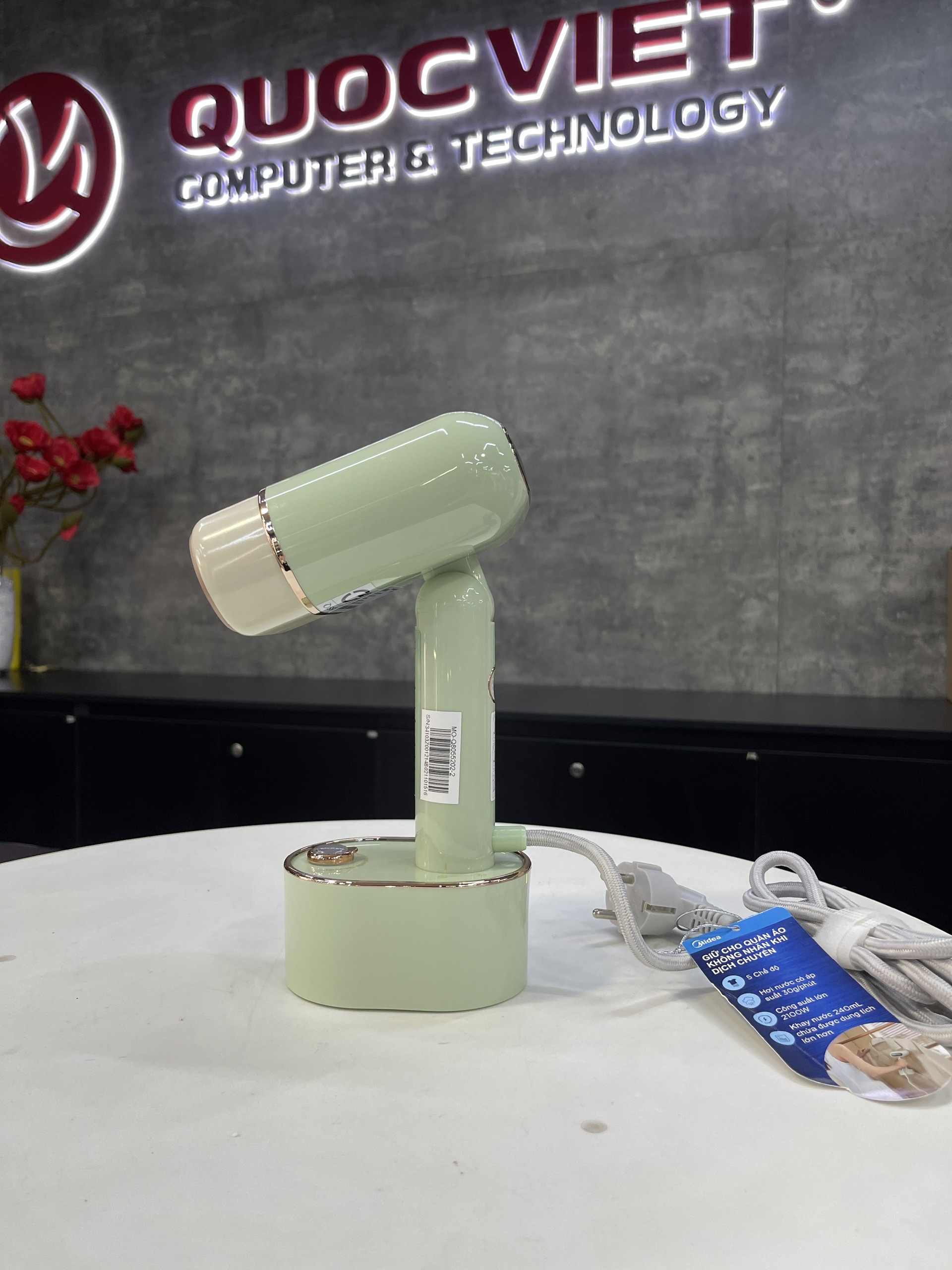 Bàn ủi hơi nước cầm tay Midea MGS21000BPG 2100W