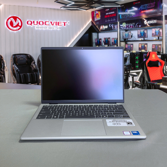 Máy tính xách tay Dell Pro 14 Essential PV14250-71084490 (Core 7-150U/ 16GB D5/ 512GB SSD/ 14.0 FHD+