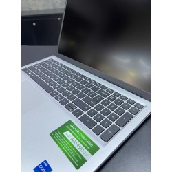 Máy tính xách tay Dell Inspiron 3530 71053696 Core i5-1334U/16GB/512GB SSD/15.6 FHD/W11/OF/1Y/Sliver
